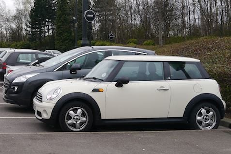  BMW Group Luncurkan Mini Cooper Terbaru untuk Dongkrak Penjualan